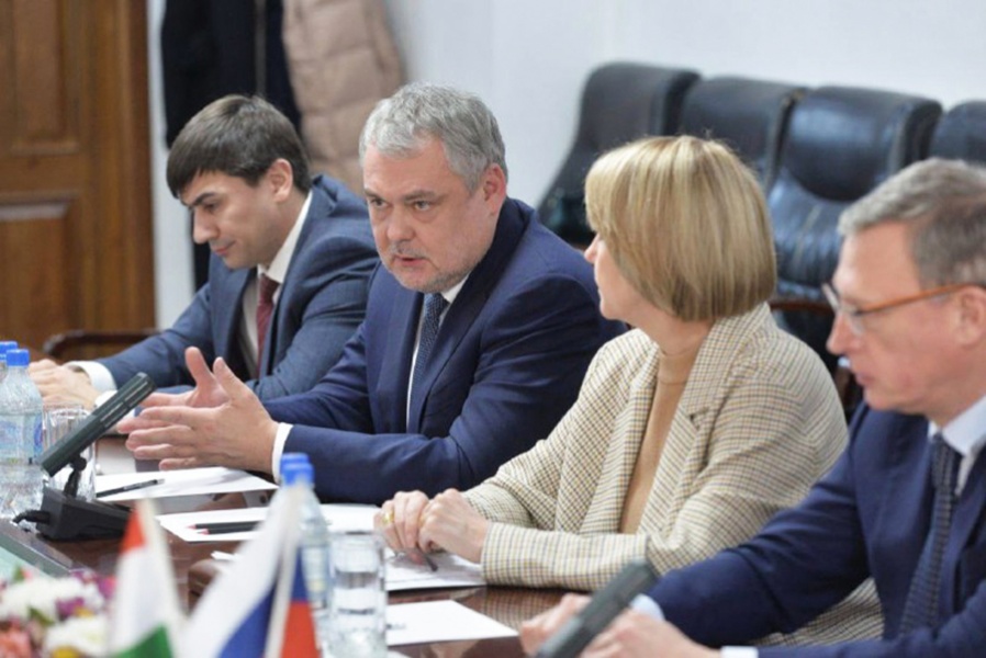 Дмитрий Маевский в составе делегации от Омской области с официальным визитом посетил Республики Таджикистан и Узбекистан Дмитрий Маевский в составе делегации от Омской области с официальным визитом посетил Республики Таджикистан и Узбекистан