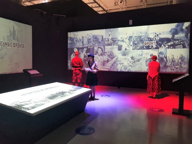 Политехники разработали дизайн мультимедийной иммерсивной выставки «Город и война» Политехники разработали дизайн мультимедийной иммерсивной выставки «Город и война»