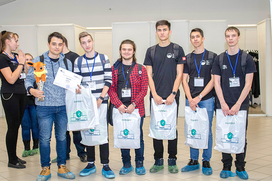 Команда Омского политеха взяла серебро в межрегиональном соревновании по кибербезопасности Команда Омского политеха взяла серебро в межрегиональном соревновании по кибербезопасности