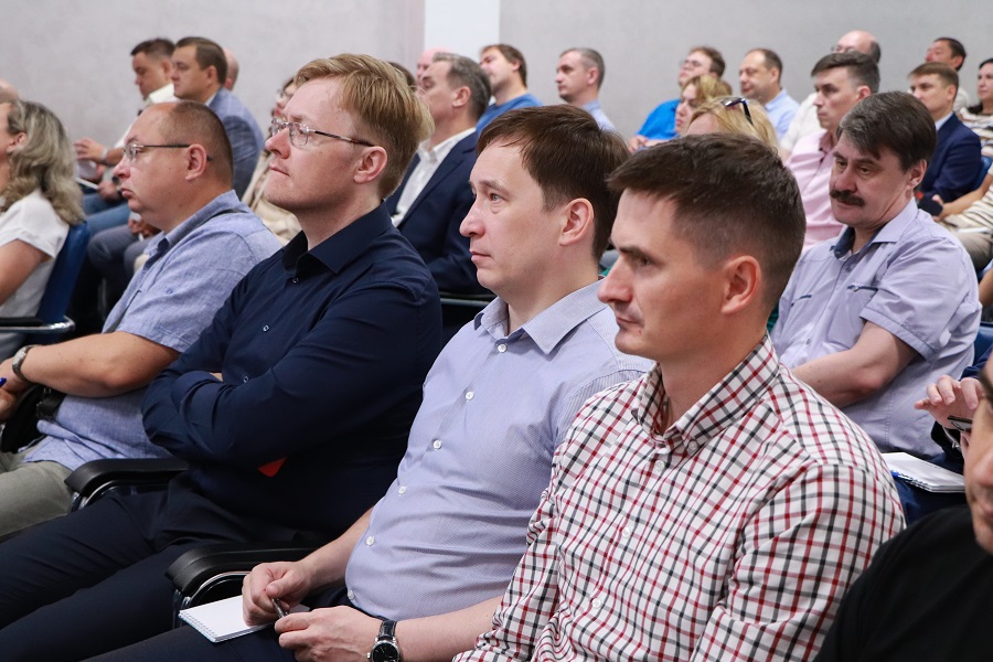 Развитие промышленности и импортозамещение: представители Омского политеха посетили региональную практическую сессию Развитие промышленности и импортозамещение: представители Омского политеха посетили региональную практическую сессию