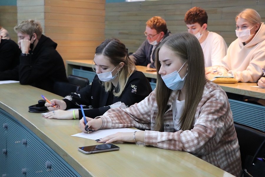 �������� ������� �������� ��������� ���� ������ �� ����������� �����