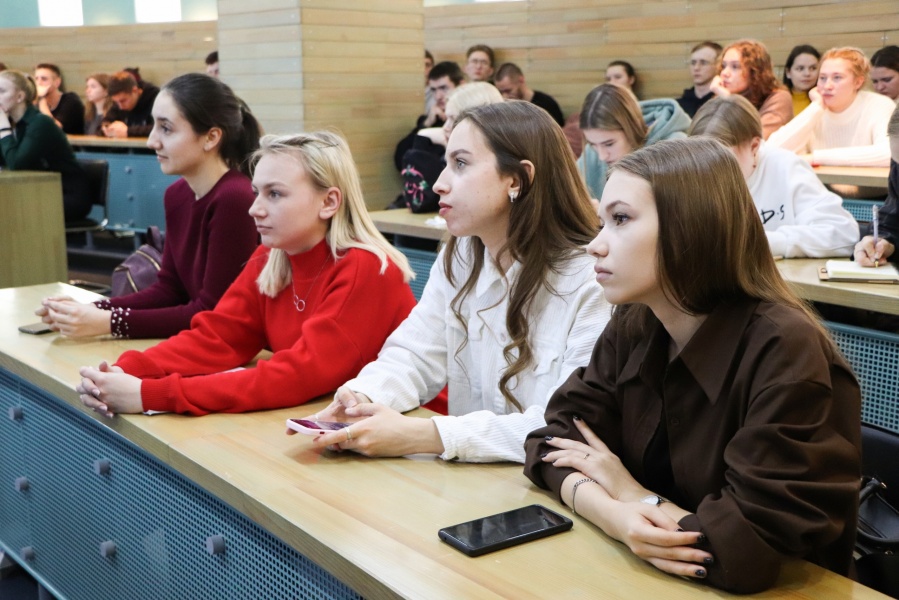 В стипендиальное положение ОмГТУ внесены изменения В стипендиальное положение ОмГТУ внесены изменения