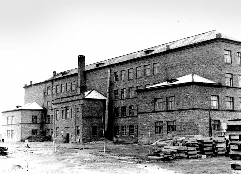 ОмГТУ на службе фронта: становление вуза в годы Великой Отечественной войны ОмГТУ на службе фронта: становление вуза в годы Великой Отечественной войны