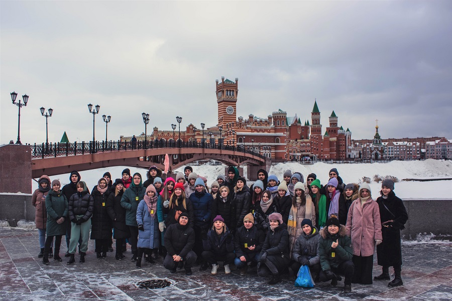 Самые активные студенты ОмГТУ провели зимние каникулы в Казани Самые активные студенты ОмГТУ провели зимние каникулы в Казани