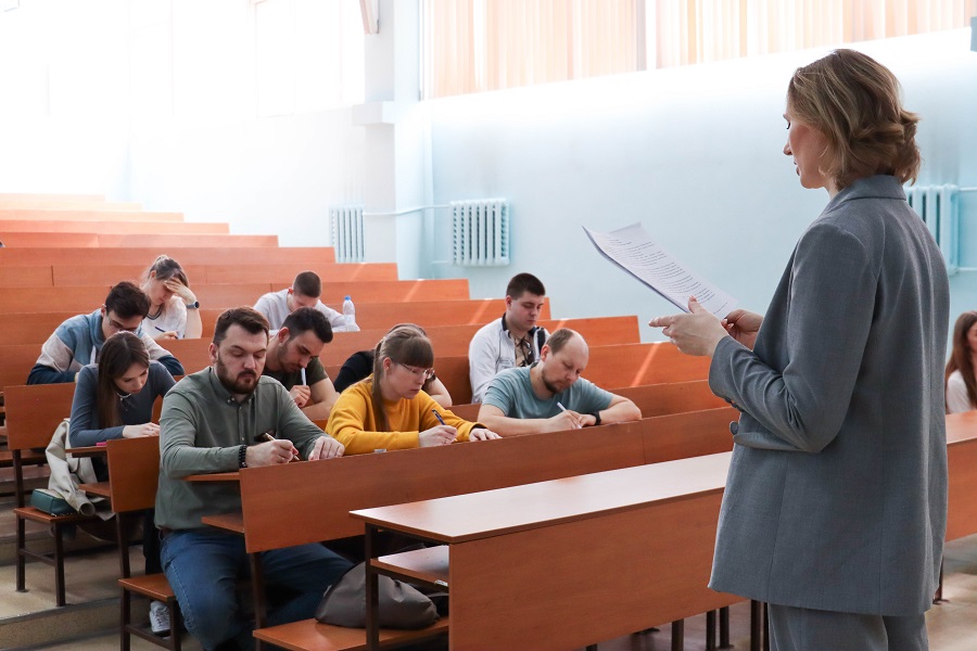 ����� ��������� ���� ����������� � ��������