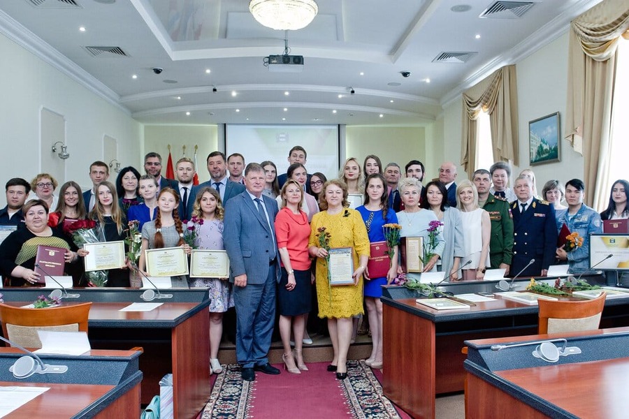 Представители ОмГТУ награждены премией Мэра Омска Представители ОмГТУ награждены премией Мэра Омска