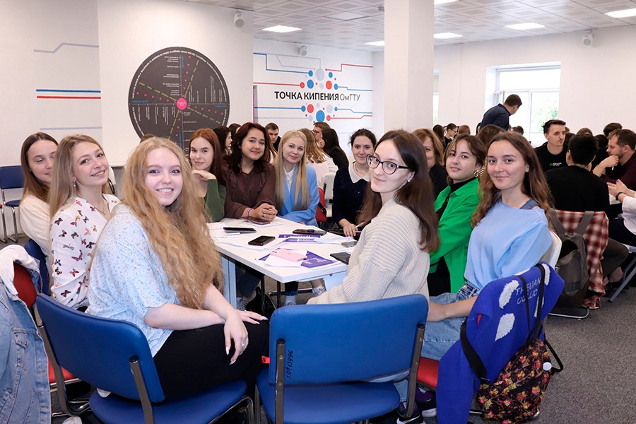 В Омском политехе обучают будущих технонаставников В Омском политехе обучают будущих технонаставников