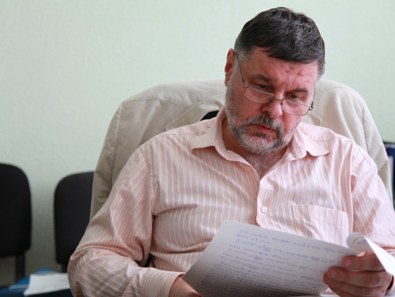 Ректор ОмГТУ Анатолий Косых: «В 2015-2016 году мы рассчитываем выйти на мелкосерийное производство ряда наших разработок» Ректор ОмГТУ Анатолий Косых: «В 2015-2016 году мы рассчитываем выйти на мелкосерийное производство ряда наших разработок»