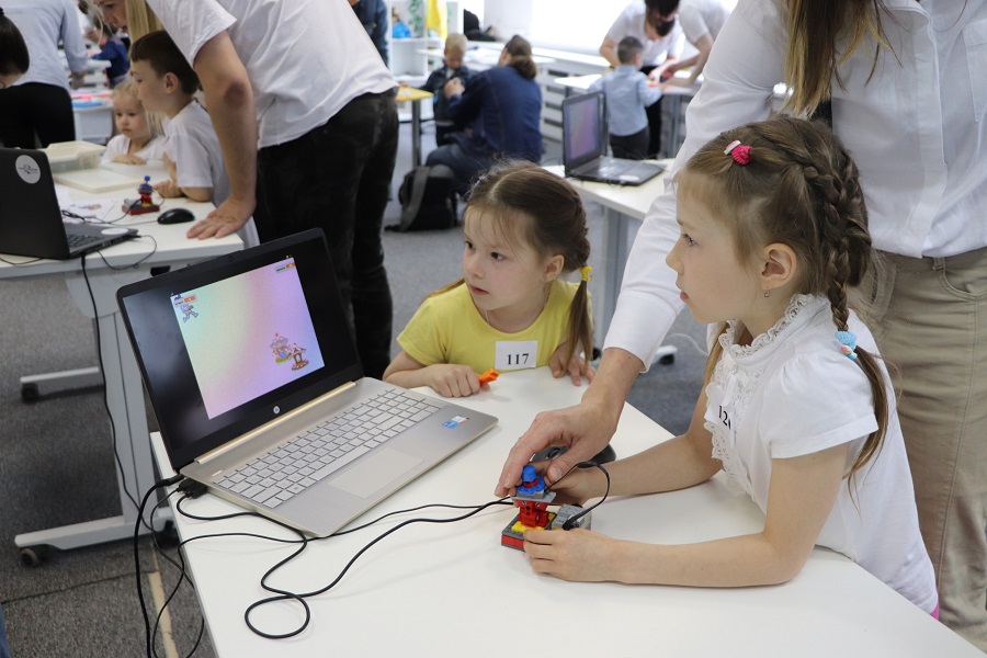 Политех осуществляет инженерную подготовку дошкольников Политех осуществляет инженерную подготовку дошкольников