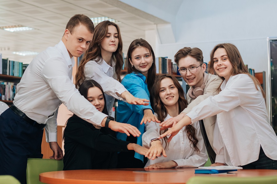 Студенты ОмГТУ получат по 1 миллиону рублей на развитие своих стартапов Студенты ОмГТУ получат по 1 миллиону рублей на развитие своих стартапов