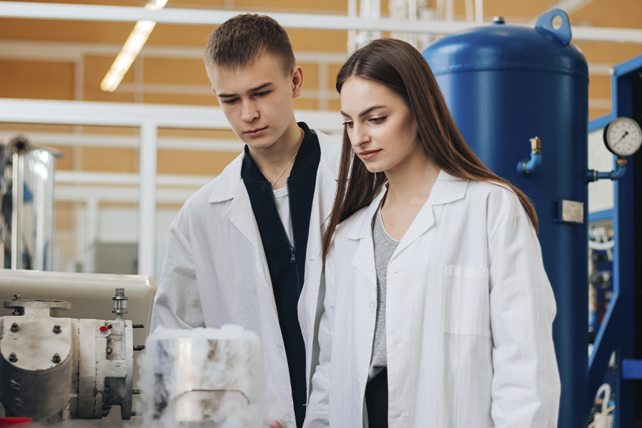 Университет приглашает на Ярмарку целевых мест и родительское собрание Университет приглашает на Ярмарку целевых мест и родительское собрание