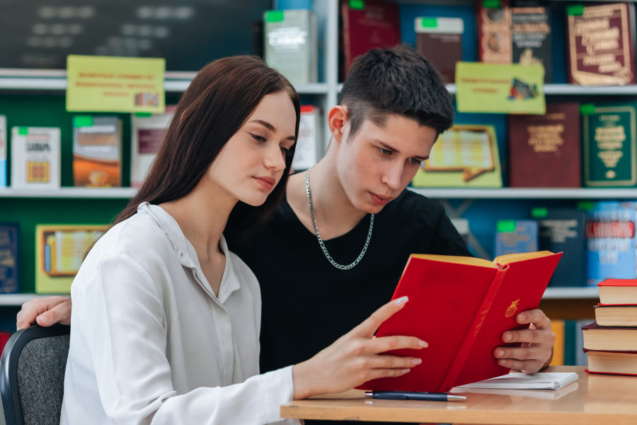 ОмГТУ продолжает проводить пробные экзамены для иностранных абитуриентов ОмГТУ продолжает проводить пробные экзамены для иностранных абитуриентов