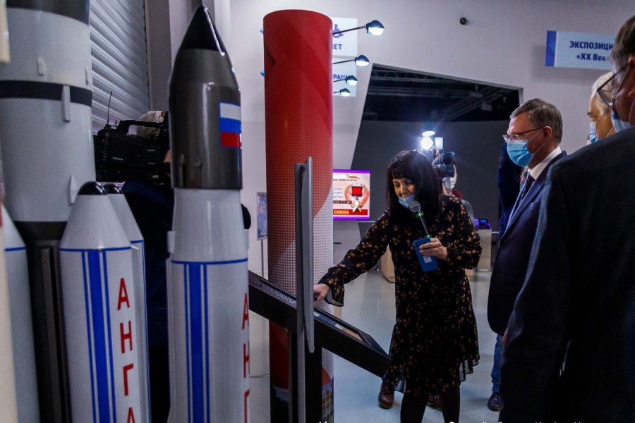 Омский политех представил экспонаты на выставке, посвященной 200-летию Омской области Омский политех представил экспонаты на выставке, посвященной 200-летию Омской области