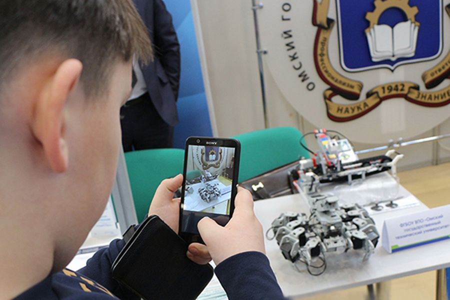 ОмГТУ представил свои разработки на омском IT-форуме ОмГТУ представил свои разработки на омском IT-форуме