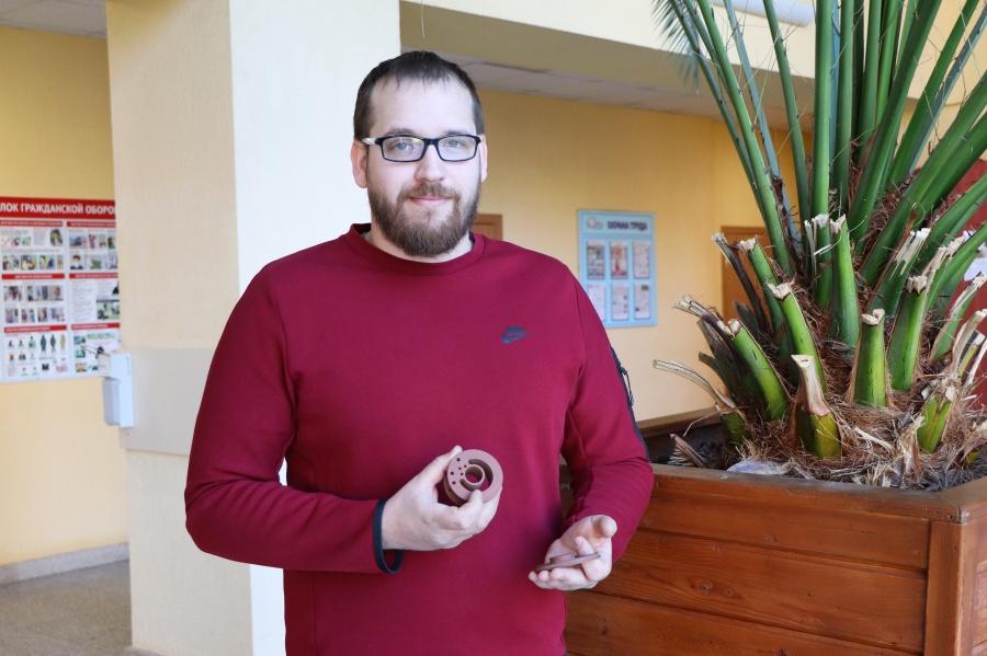 Ученые ОмГТУ разработали технологию, позволяющую снизить трудоемкость и стоимость изделий из технической керамики Ученые ОмГТУ разработали технологию, позволяющую снизить трудоемкость и стоимость изделий из технической керамики