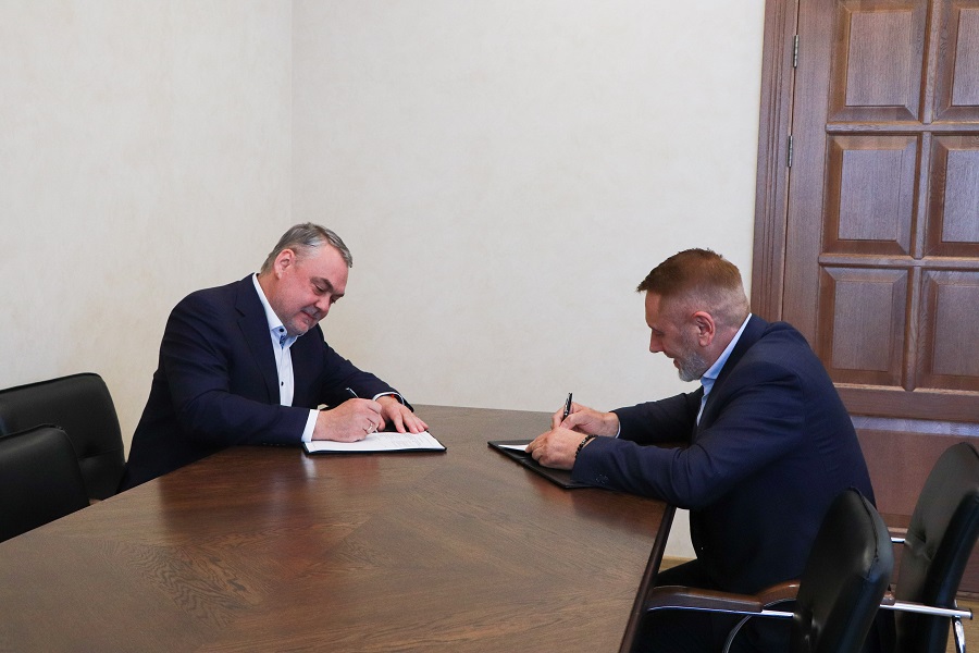 Технический университет заключил партнерство с компанией «Газпромнефть-Графитек» Технический университет заключил партнерство с компанией «Газпромнефть-Графитек»