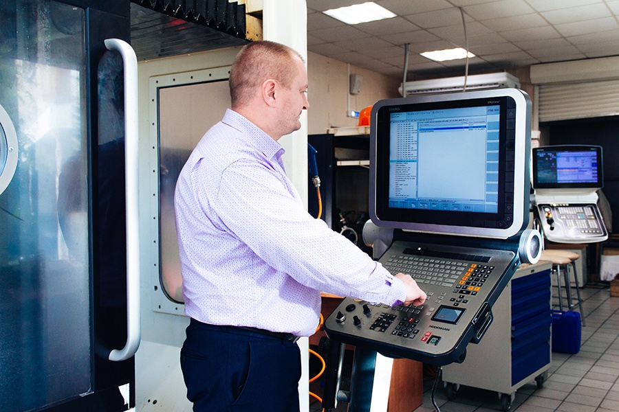 Омский политех займется подготовкой кадров для импортозамещения в машиностроительной отрасли Омский политех займется подготовкой кадров для импортозамещения в машиностроительной отрасли