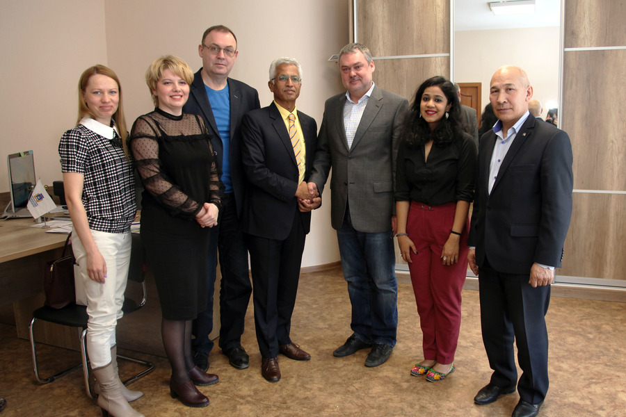 Обучение без границ: опорный университет Омского региона посетила делегация из Индии Обучение без границ: опорный университет Омского региона посетила делегация из Индии