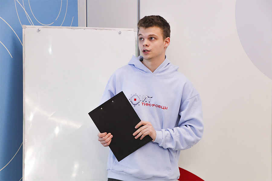 Студенты ОмГТУ повышают цифровую грамотность в регионе Студенты ОмГТУ повышают цифровую грамотность в регионе