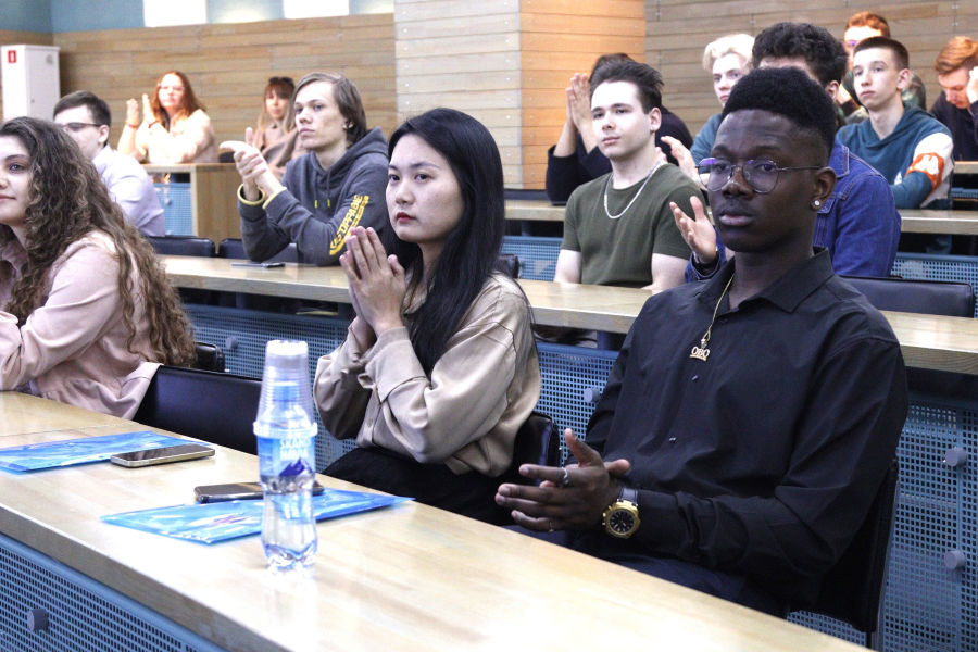 В техническом университете обсудили актуальные научные проблемы В техническом университете обсудили актуальные научные проблемы