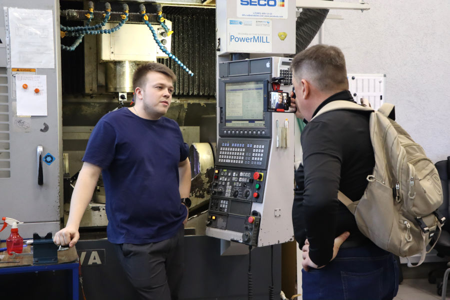 ОмГТУ посетила делегация журналистов из Республики Казахстан ОмГТУ посетила делегация журналистов из Республики Казахстан