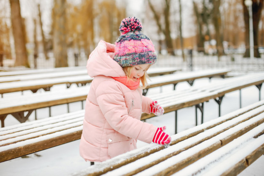 Студентка ОмГТУ разрабатывает утепленную детскую одежду для климатических условий Сибири и Крайнего Севера Студентка ОмГТУ разрабатывает утепленную детскую одежду для климатических условий Сибири и Крайнего Севера