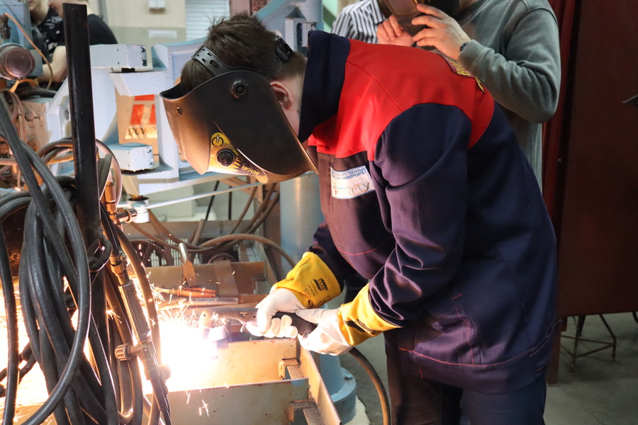 «Неделя без турникетов» в Омском государственном техническом университете «Неделя без турникетов» в Омском государственном техническом университете