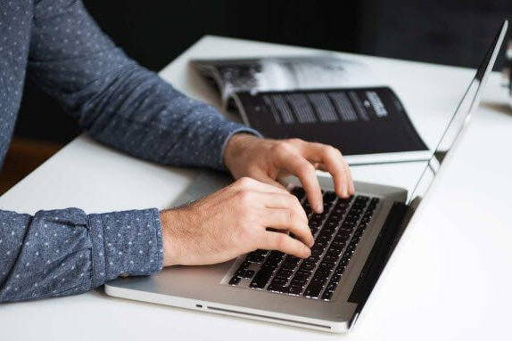 Аспирант Омского политеха упростил работу составителям образовательных программ Аспирант Омского политеха упростил работу составителям образовательных программ