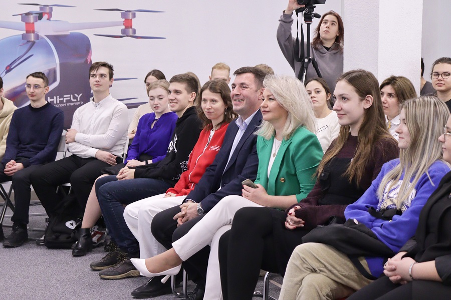 ����� � ��������, ���� �������: � �������� ��������� ��������� ����������� �������� ����� � ��������