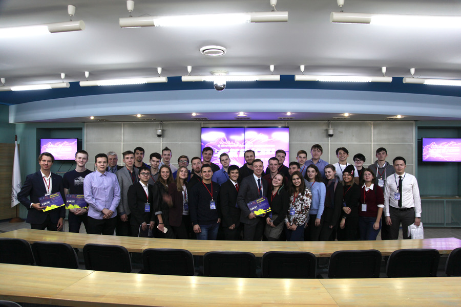 Студенты опорных вузов России представили свои проекты в ОмГТУ Студенты опорных вузов России представили свои проекты в ОмГТУ