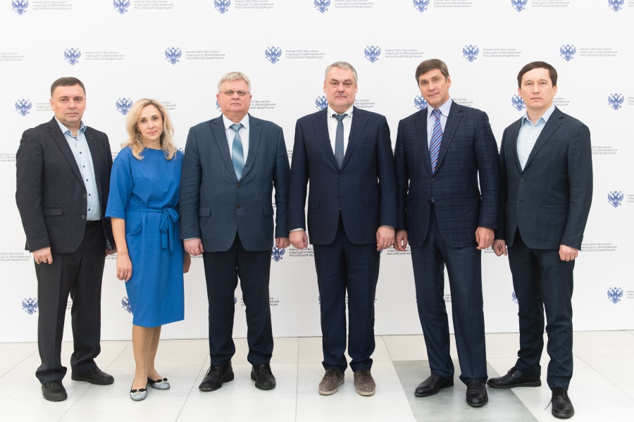 ОмГТУ презентовал результаты реализации программы «Приоритет 2030» ОмГТУ презентовал результаты реализации программы «Приоритет 2030»