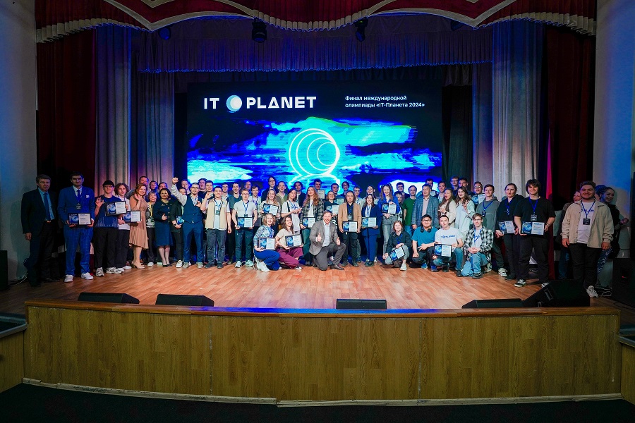 Сотрудник технического университета взял серебро международной ИТ-олимпиады Сотрудник технического университета взял серебро международной ИТ-олимпиады