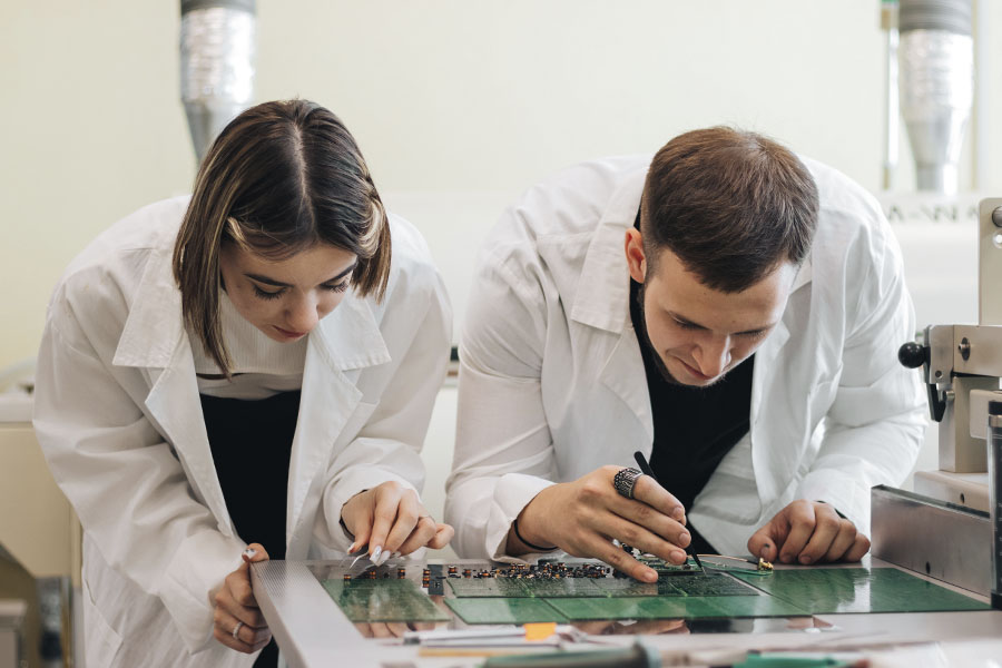 Востребованные инженерные специальности: на кого учат в Омском политехе Востребованные инженерные специальности: на кого учат в Омском политехе