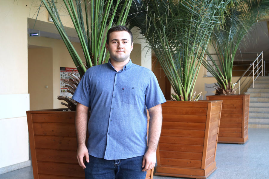 В ОмГТУ разрабатывают систему охлаждения воздуха перед компрессором газовой турбины В ОмГТУ разрабатывают систему охлаждения воздуха перед компрессором газовой турбины