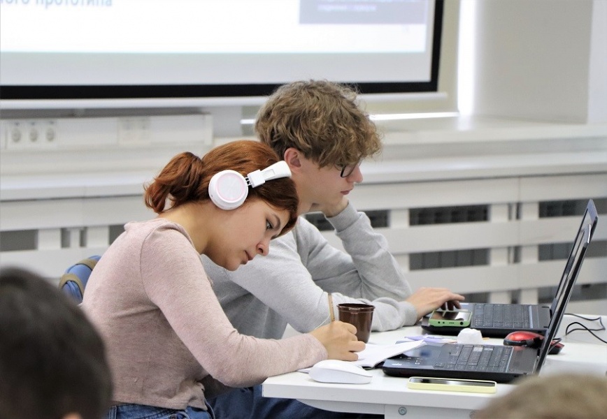 �� ���� ������� �������� ������ ������ ��������������� ������� � �����