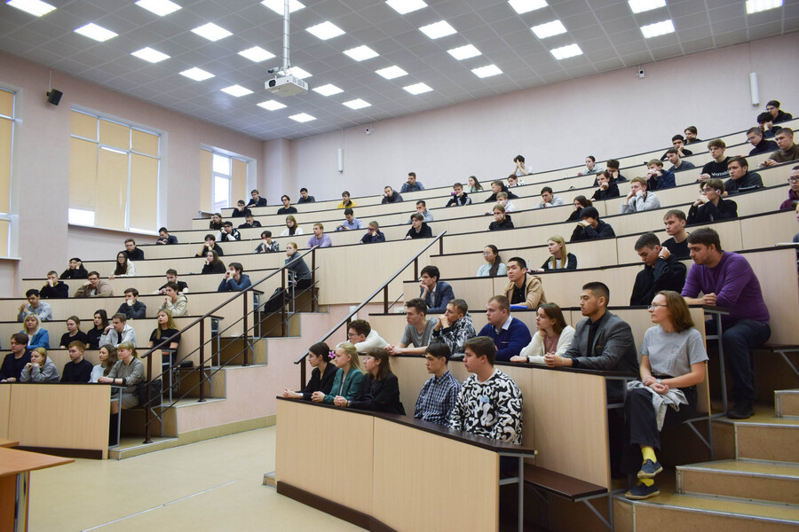 В ОмГТУ состоялась региональная студенческая олимпиада по физике В ОмГТУ состоялась региональная студенческая олимпиада по физике