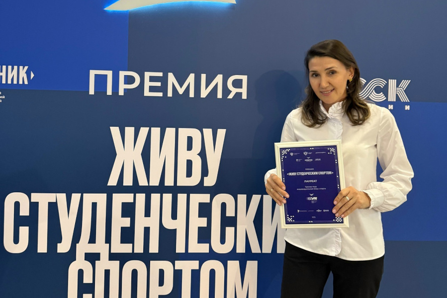 Спортсмены вуза в надежных руках лучшего тренера страны Спортсмены вуза в надежных руках лучшего тренера страны