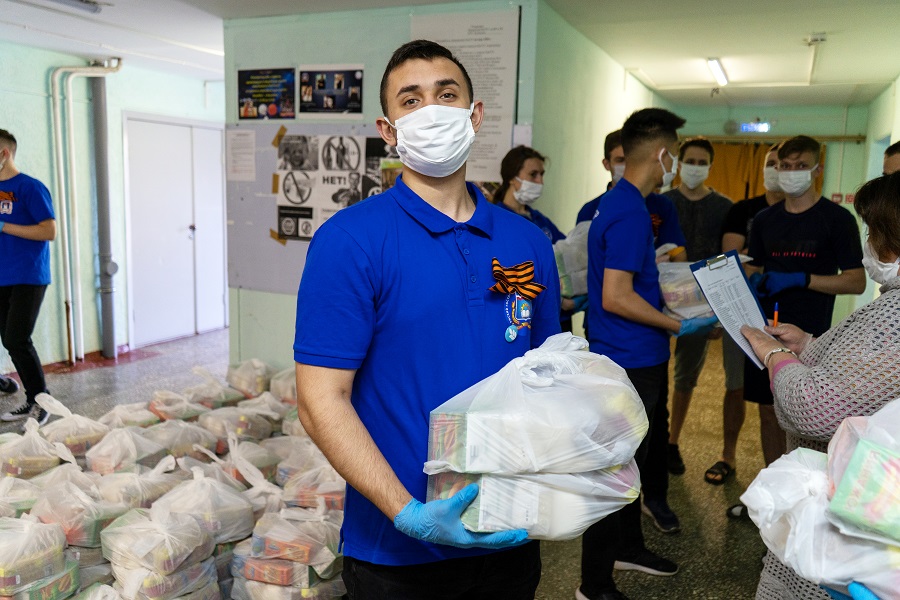 619 студентов ОмГТУ получили от вуза бесплатные продовольственные наборы 619 студентов ОмГТУ получили от вуза бесплатные продовольственные наборы