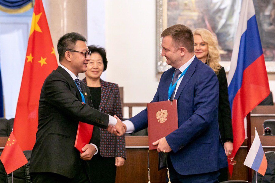 Татьяна Голикова отметила Российско-Китайский молодежный бизнес-инкубатор как наиболее динамично развивающийся проект Татьяна Голикова отметила Российско-Китайский молодежный бизнес-инкубатор как наиболее динамично развивающийся проект