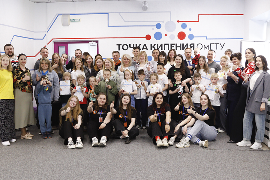 От Lego до научных проектов: Предуниверсарий ОмГТУ раскрывает таланты От Lego до научных проектов: Предуниверсарий ОмГТУ раскрывает таланты