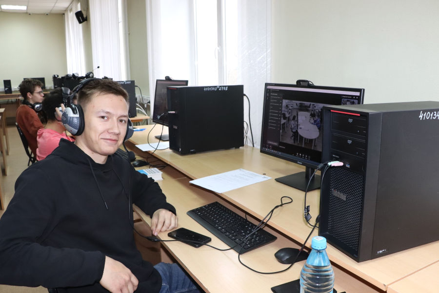 Студенты ОмГТУ заняли 3-е место во Всероссийской студенческой олимпиаде Студенты ОмГТУ заняли 3-е место во Всероссийской студенческой олимпиаде