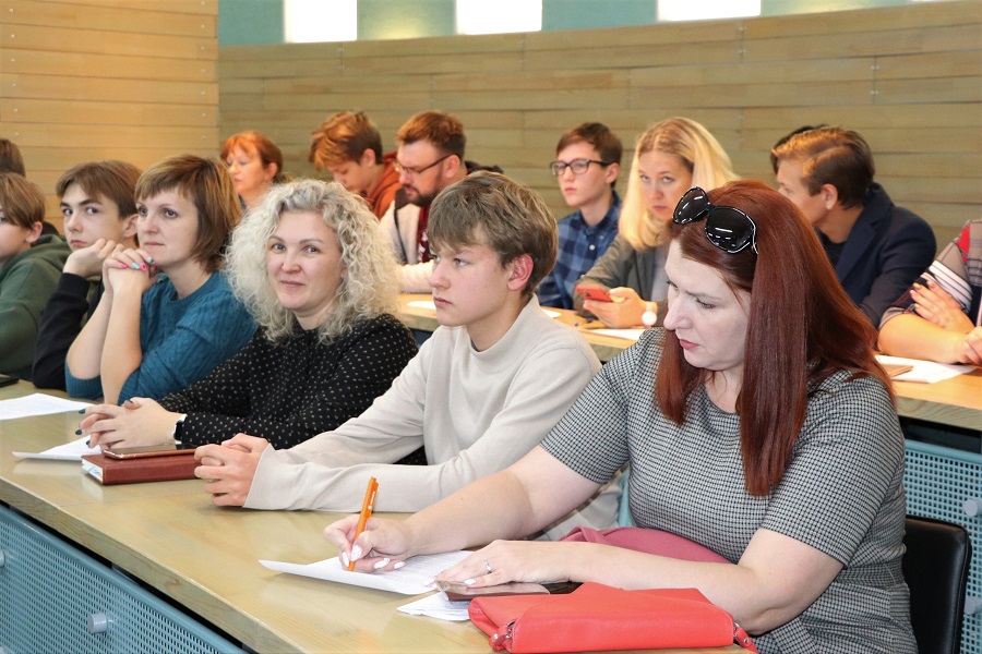 Омский политех вновь стал одной из площадок Лицея Академии Яндекс Омский политех вновь стал одной из площадок Лицея Академии Яндекс