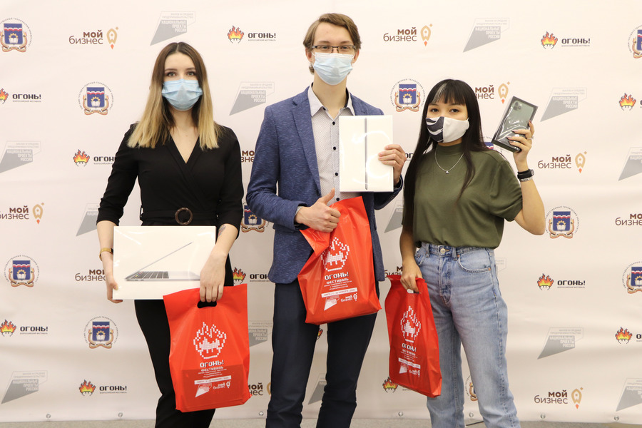 Первый шаг на пути к предпринимательству: в ОмГТУ подвели итоги фестиваля «Огонь» Первый шаг на пути к предпринимательству: в ОмГТУ подвели итоги фестиваля «Огонь»