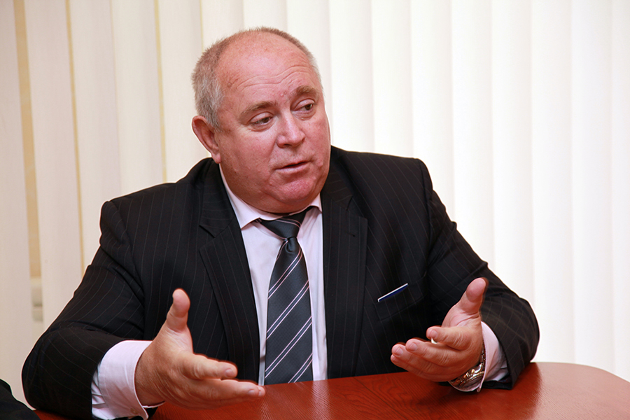 Коллектив ОмГТУ поздравляет Виктора Владимировича Шалая с юбилеем Коллектив ОмГТУ поздравляет Виктора Владимировича Шалая с юбилеем