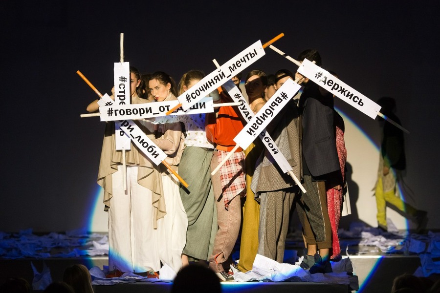 Омичи в Италии: молодежный театр мод "ОбраZ" выступил на международных фестивалях Омичи в Италии: молодежный театр мод "ОбраZ" выступил на международных фестивалях