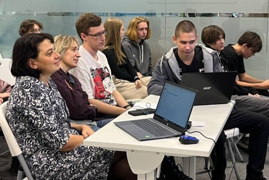 В политехе прошла защита проектов на курсе от Яндекс Лицея В политехе прошла защита проектов на курсе от Яндекс Лицея